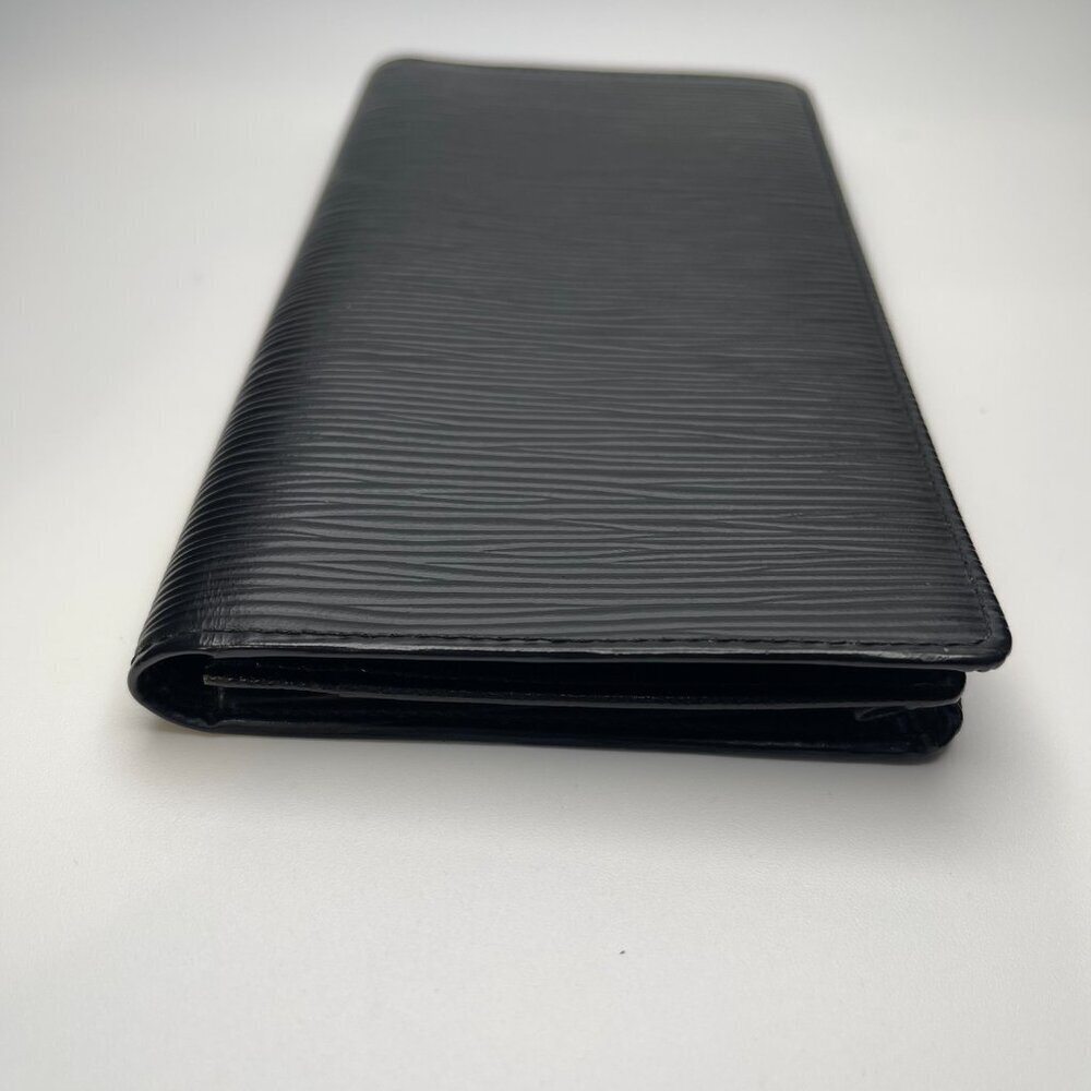 LOUIS VUITTON Vintage Epi Porte Cartes Credit Long Wallet, Black - Preowned - Picture 3 of 13